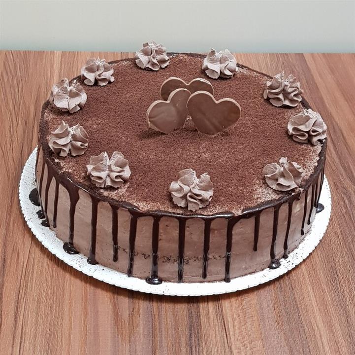 کیک شکلاتی کیک کافه ایکیک خامه ای  کیک تولد  کیک خانگی